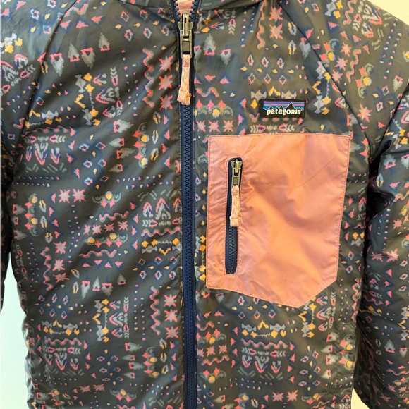 Patagonia Kids' Reversible Down Sweater Hoody Jacket - Picture 11 of 11